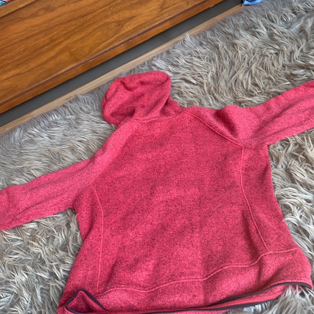 Red north face jacket - Picture 3 of 3